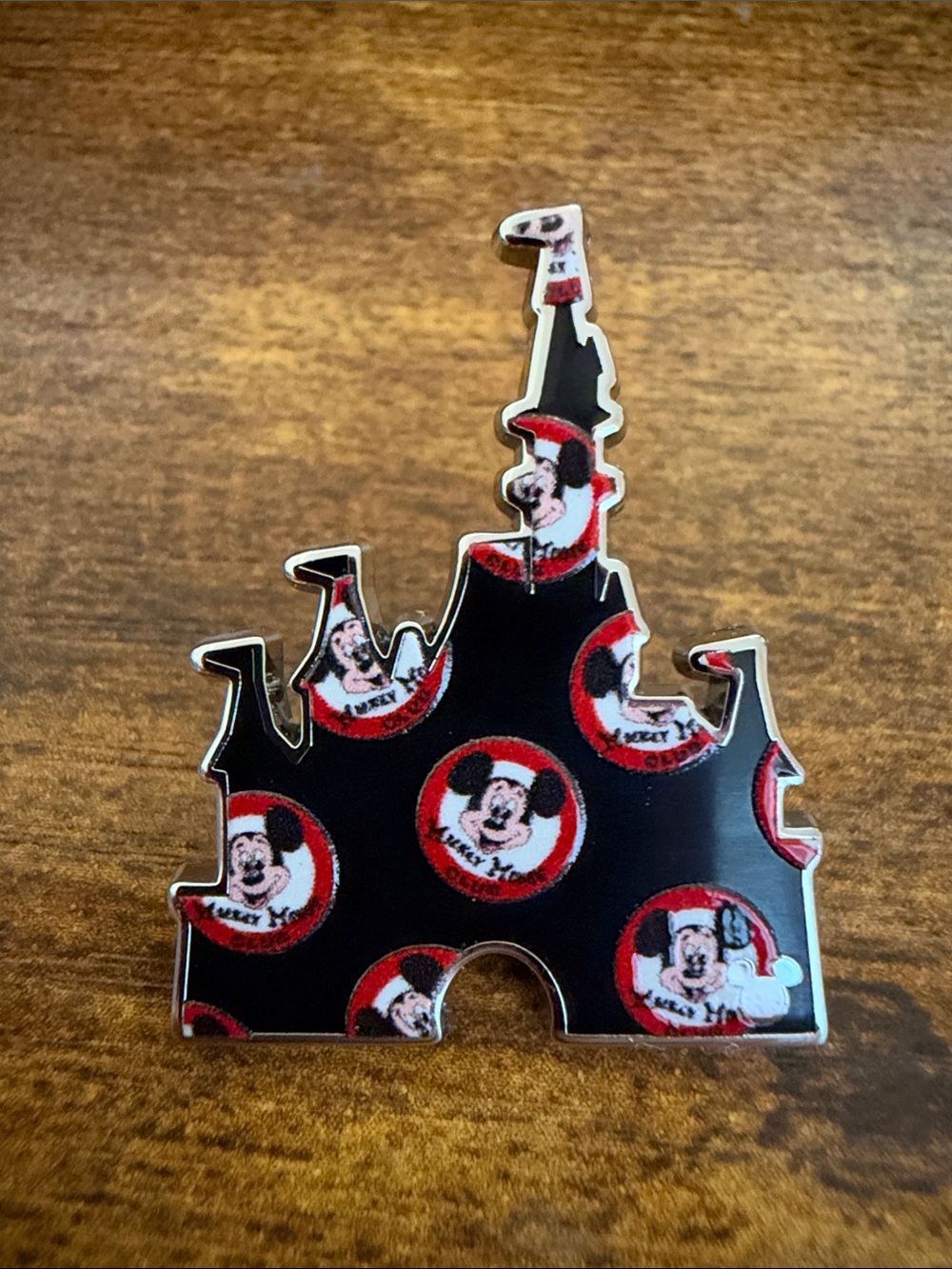 Walt Disney World hidden Mickey pins 2025 Wave B - Mickey Mouse Club Castle Pin